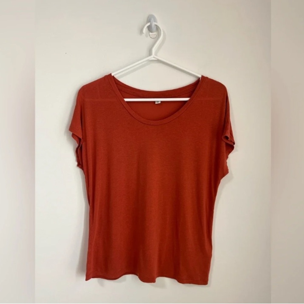 Uniqlo Women's Short Sleeve Scoop Neck Tee - Rust Orange